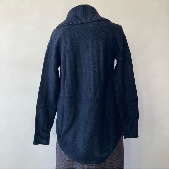 Anthropologie Moth | Black Brenta Cowl Neck Curved Hem Chunky Sweater - Picture 4 of 8